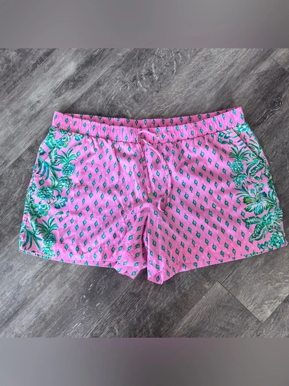 Lilly Pulitzer 5